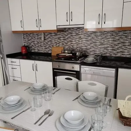 Апартаменты Simsek Apartman Махмутлар
